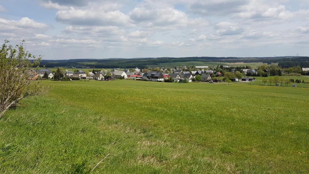 Pension & Gasthof Erbgericht Hoehenlage 850M Marienberg Exterior photo